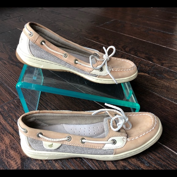 Sperry Boat Shoes - Picture 3 of 9